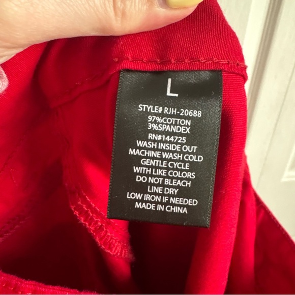 Red American Bazi Cargo Pants - Size Large - Picture 5 of 5